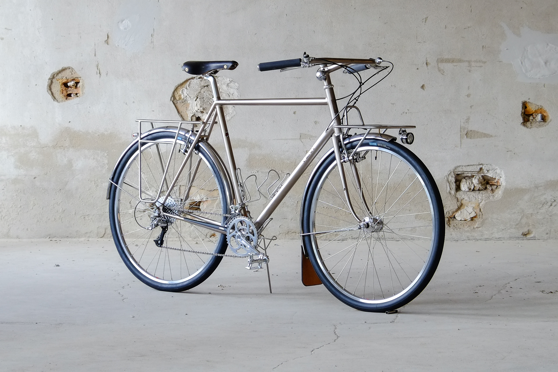 PORTEUR DELUXE Fern Fahrraeder